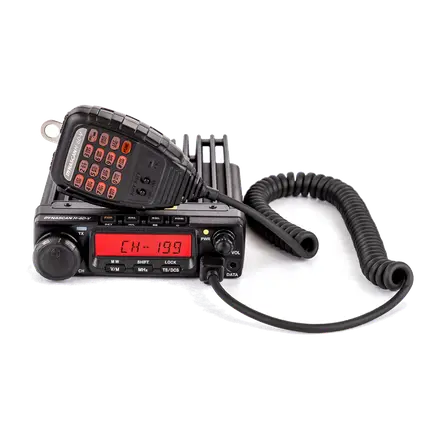 Dynascan M-6D-V Emisora móvil VHF profesional